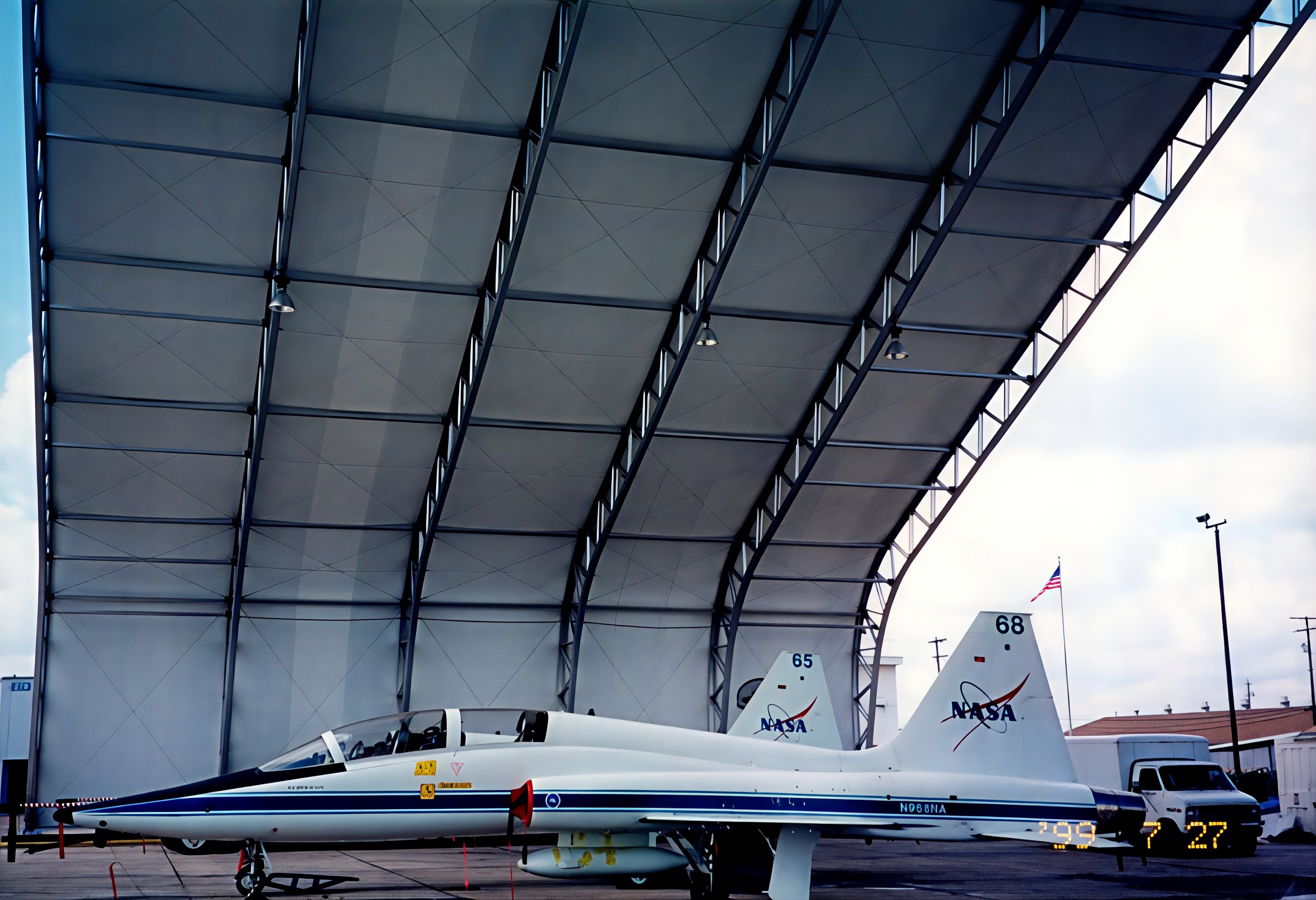 Clamshell Building Panels & LAMS Shelter Fabrication — APPF Inc.