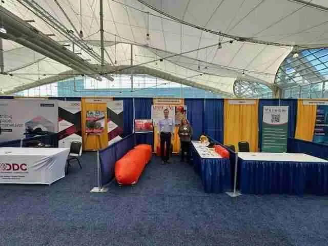APPF team at trade show